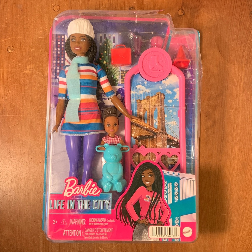 Barbie Brooklyn Life in the City Ice Skating Doll with Child Playset